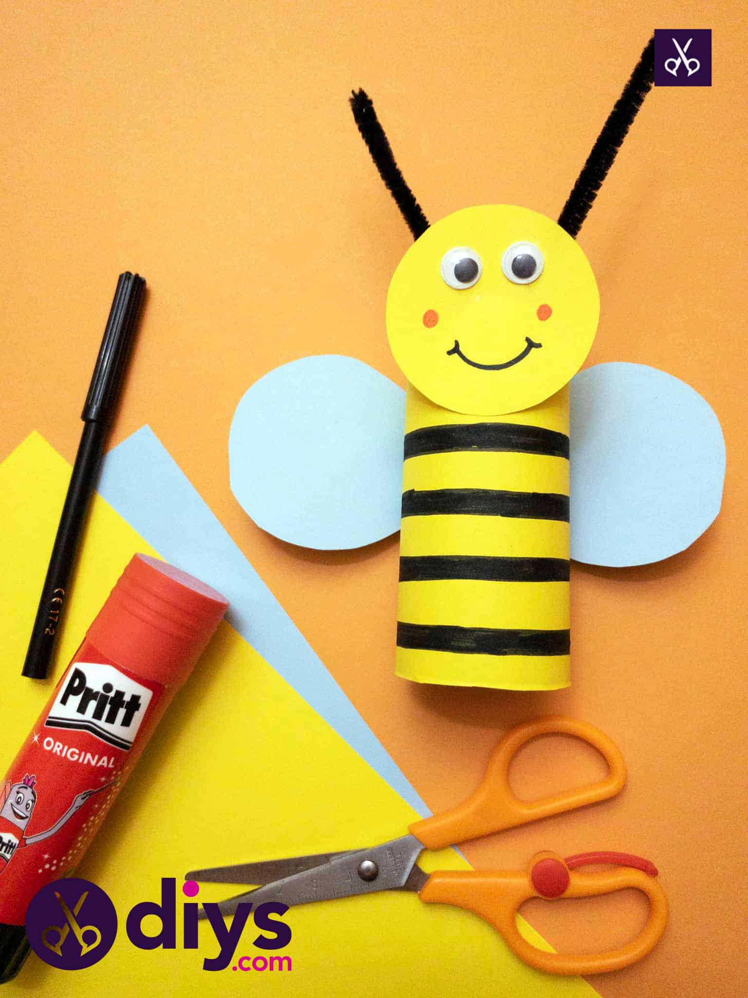 Kids how to make a toilet paper roll bee