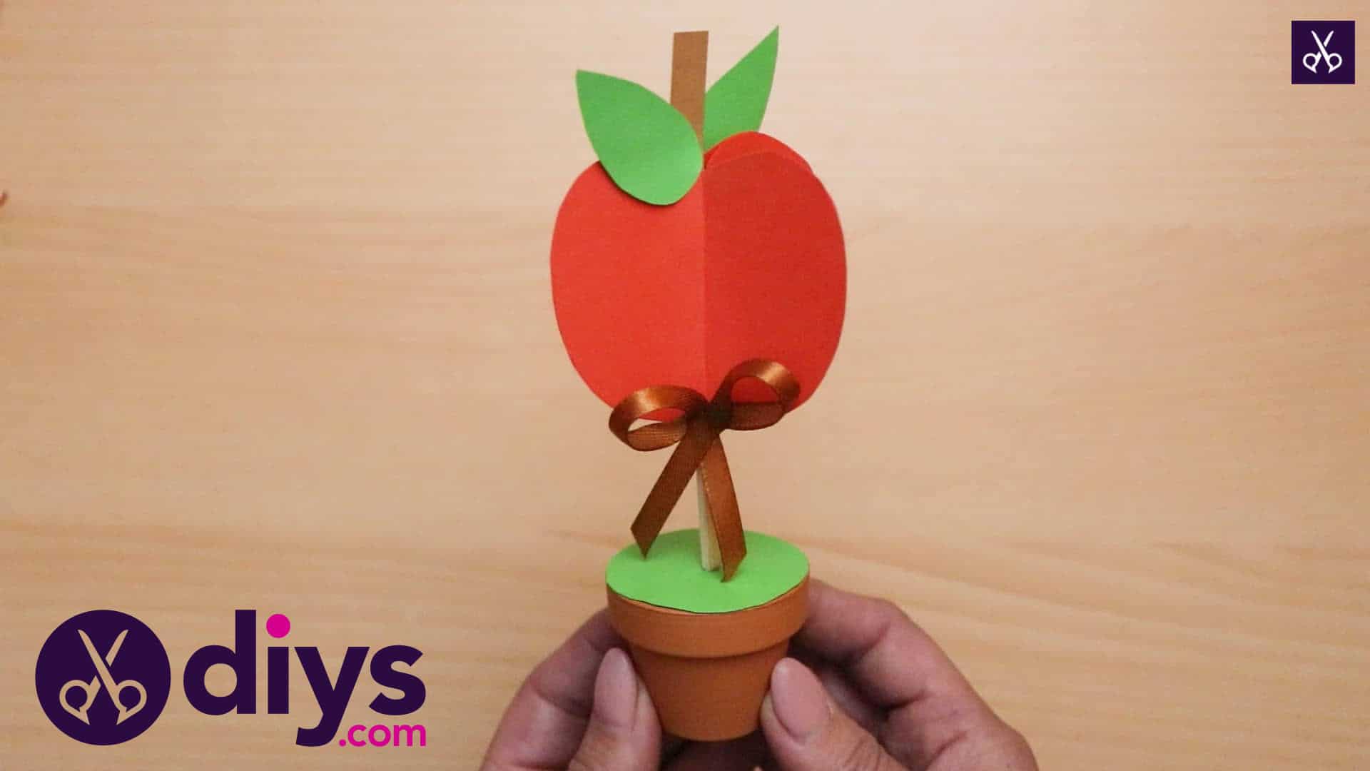 3d paper apple decor for fall