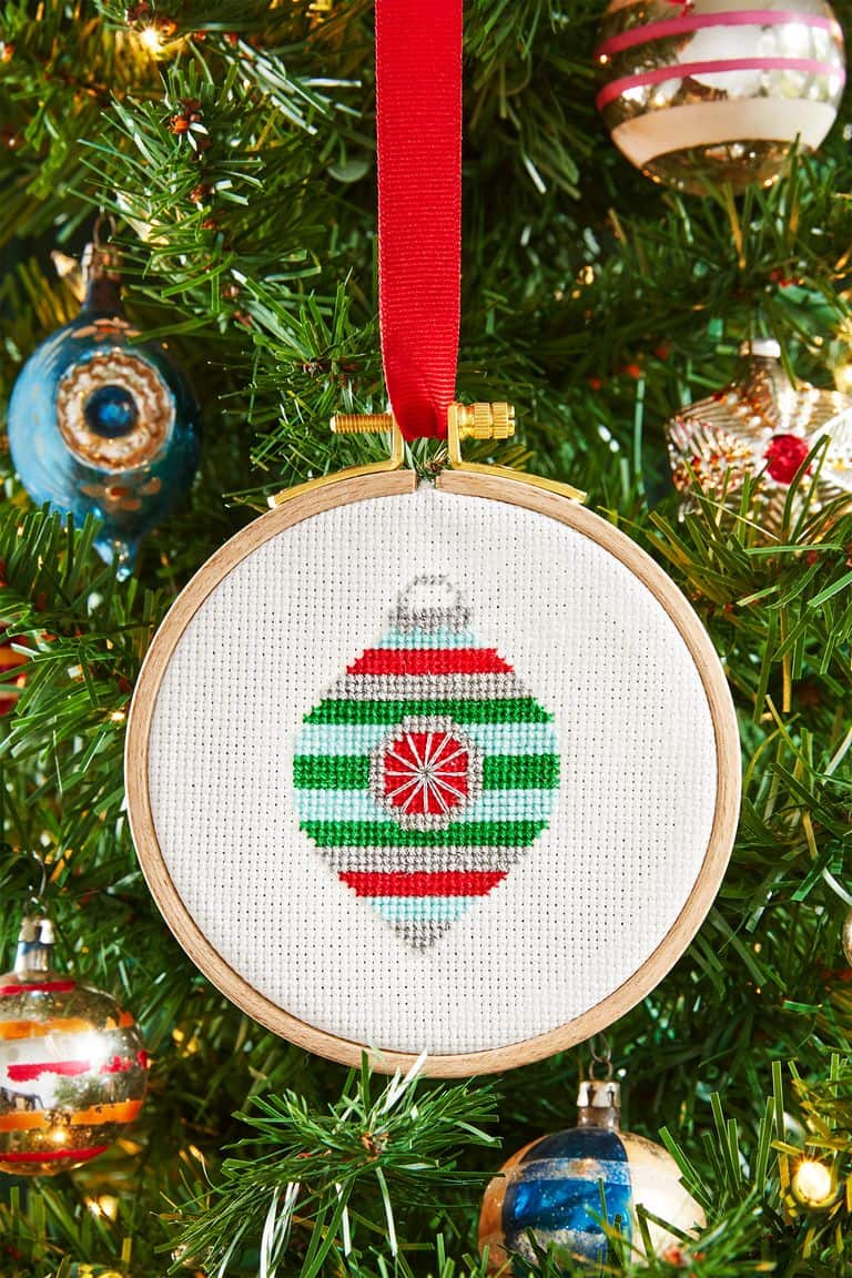 Cross stich ornaments easily personalized with initials