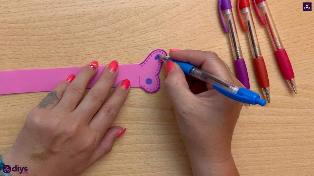 Diy butterfly bracelet for kids dots
