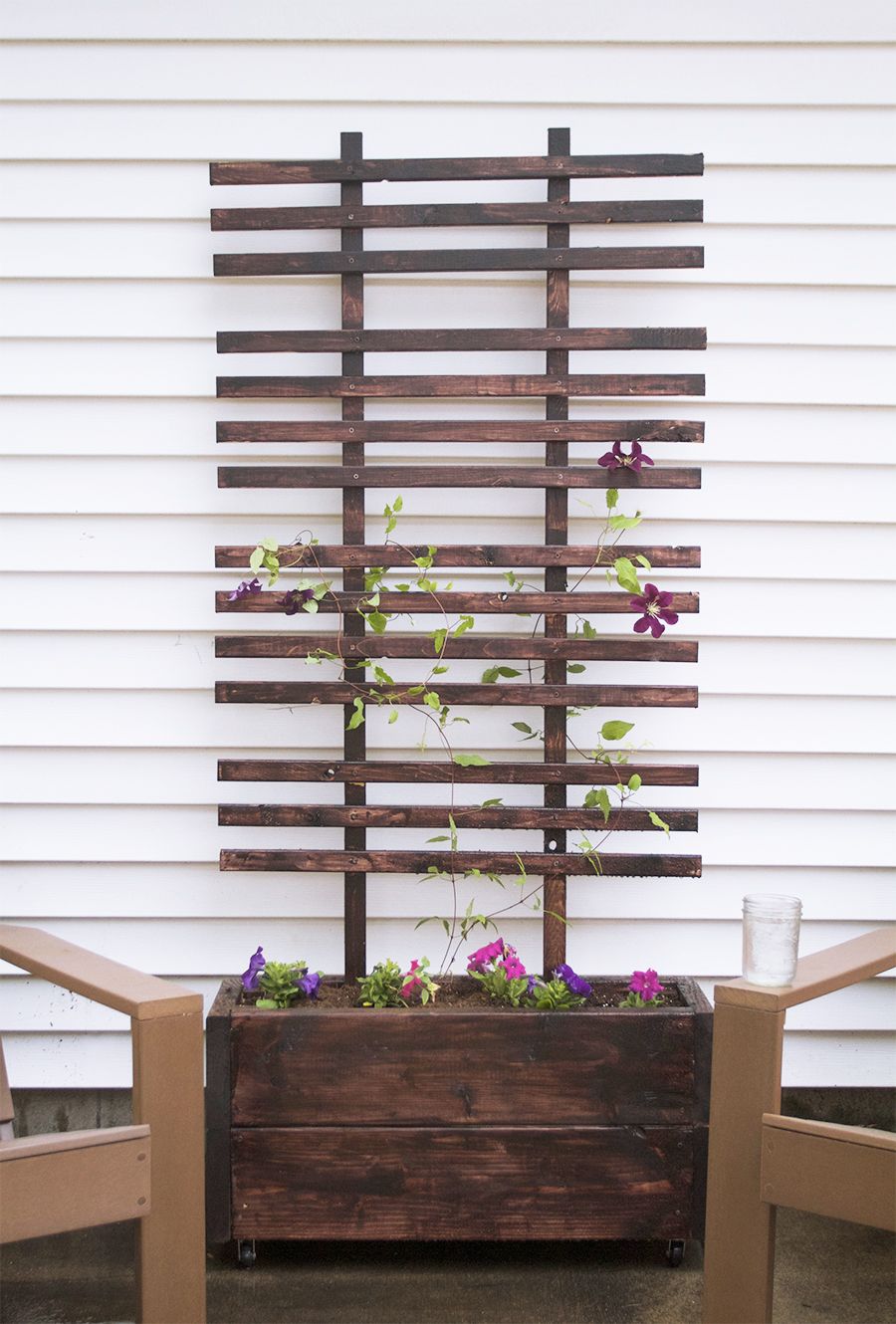 Diy trellis planter box