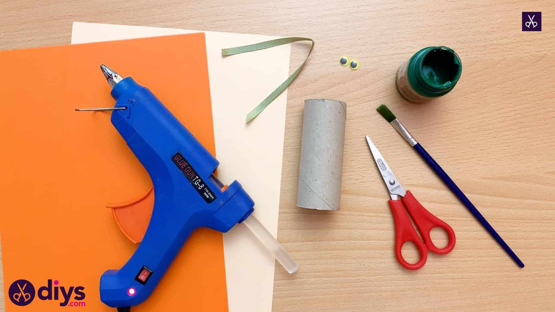 How to make a cute toilet paper roll pumpkin for fall hot glue gun