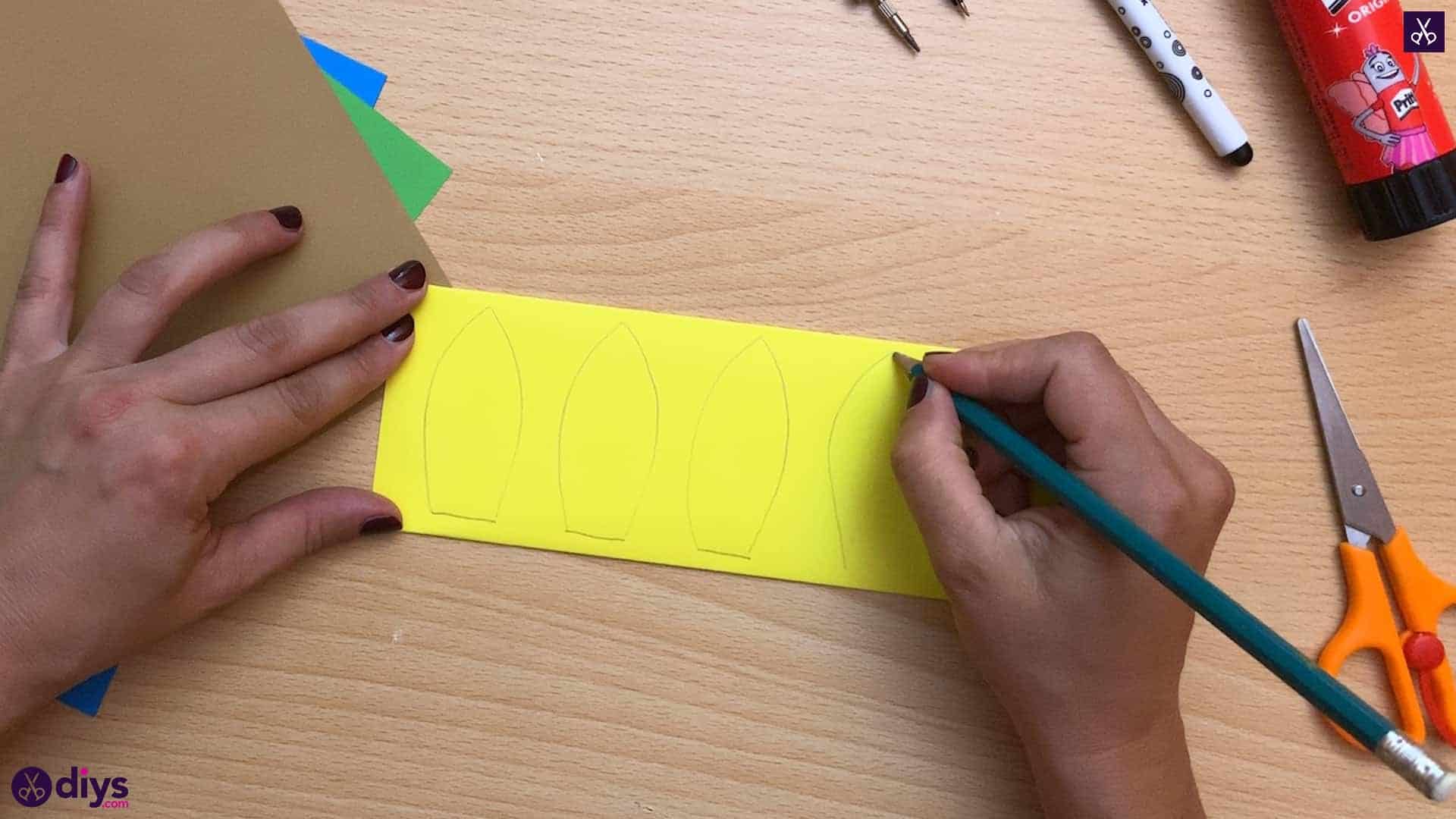 How to make a paper sunflower draw