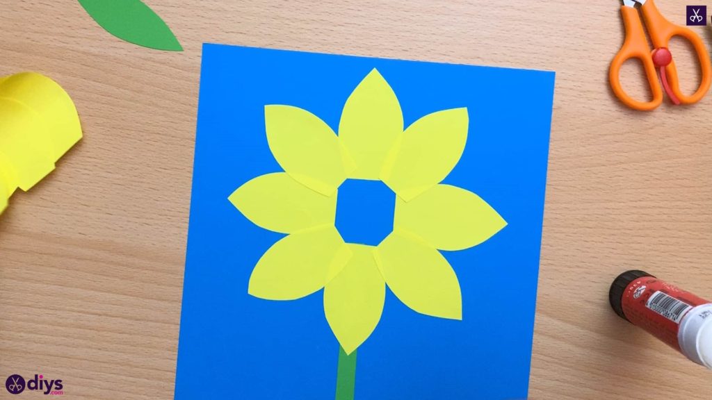 How to make a paper sunflower flower