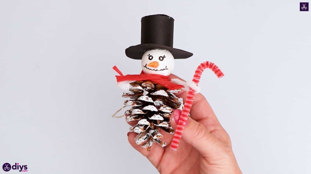 Pinecone snowman christmas ornaments