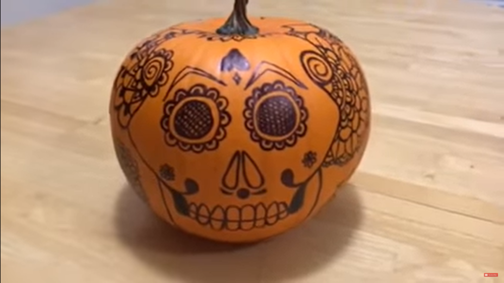 Skull pumpkin painting ideas 