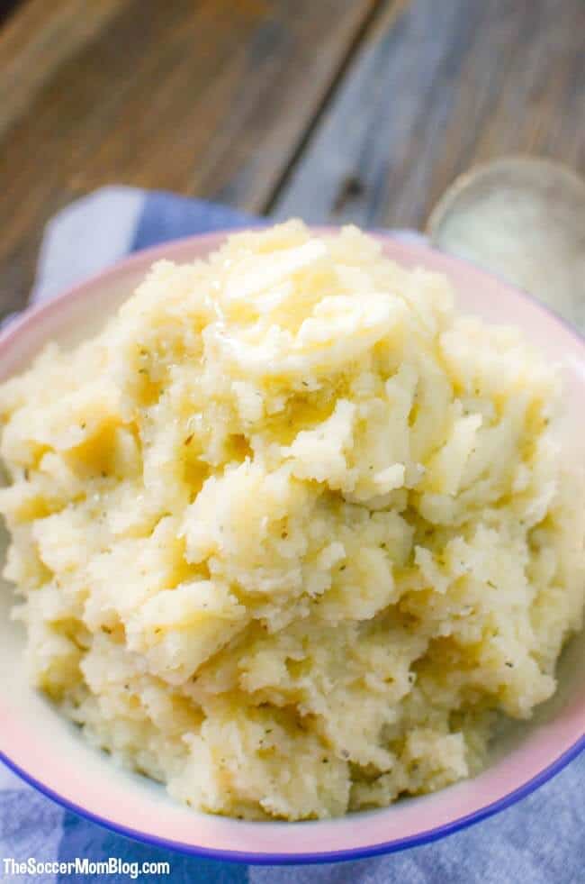 Slow Cooker Garlic and Herb Mashed Potatoes - Thanksgiving Treats for Kids