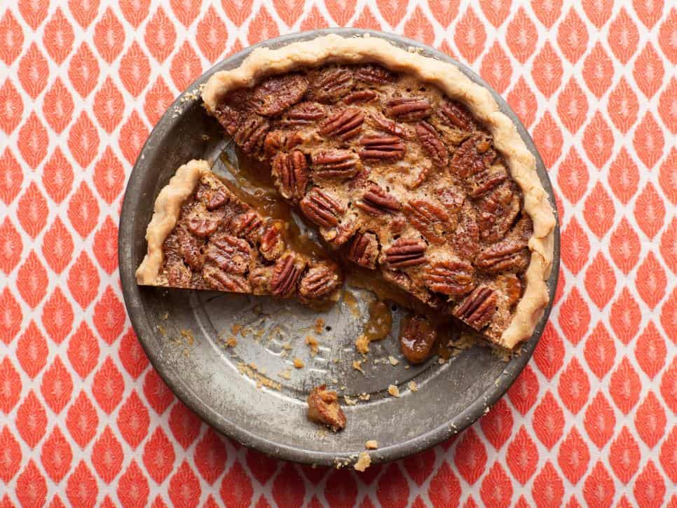 Traditional pecan pie