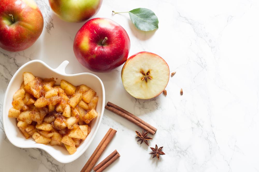 Apple cubes with cinnamon healthy thanksgiving desserts