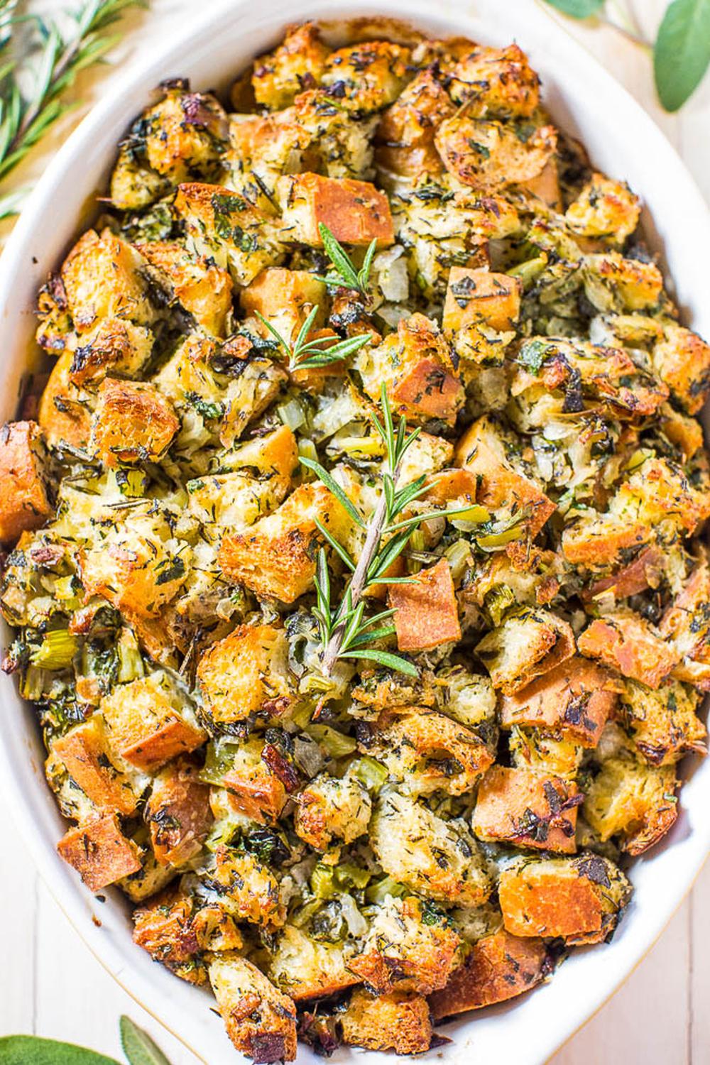 Classic stuffing traditional thanksgiving dinner 
