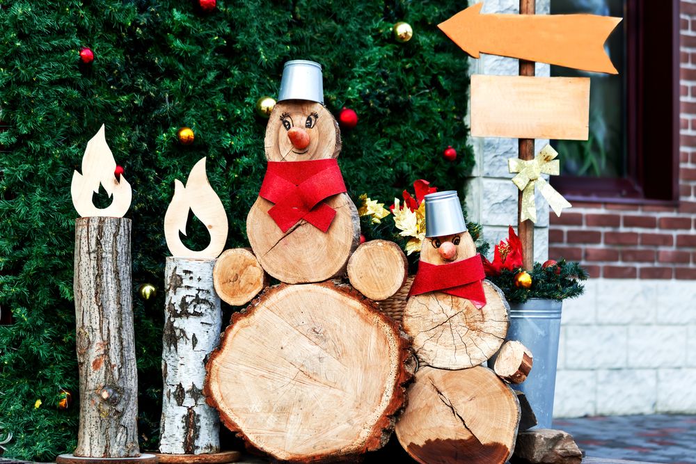 Large christmas tree ornaments wooden snowmen