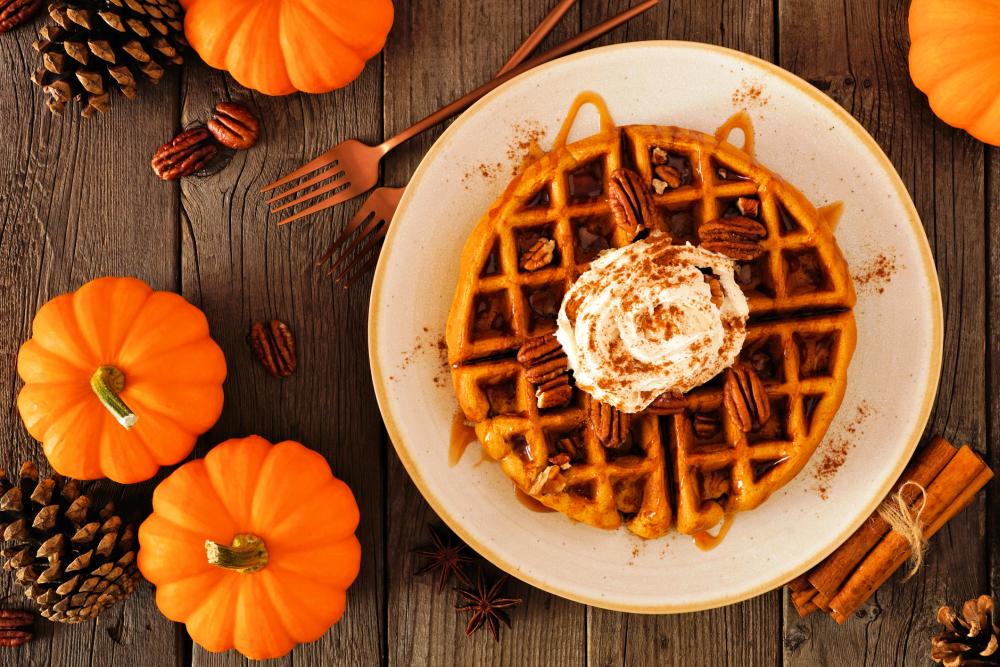 Pumpkin spice waffle easy thanksgiving desserts