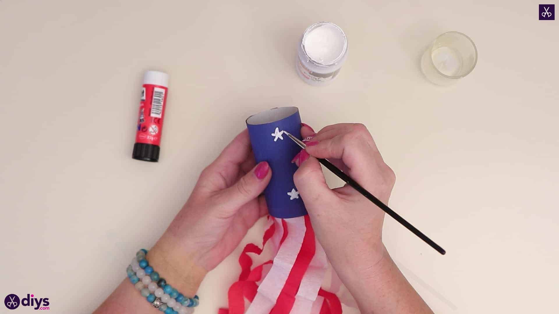 Toilet paper roll patriotic blower simple project