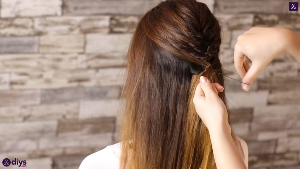Beautiful and elegant hairstyle tutorial 28