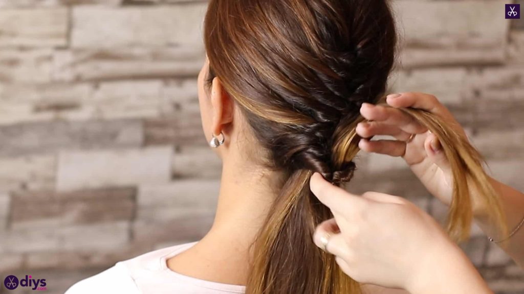 Beautiful and elegant hairstyle tutorial 49