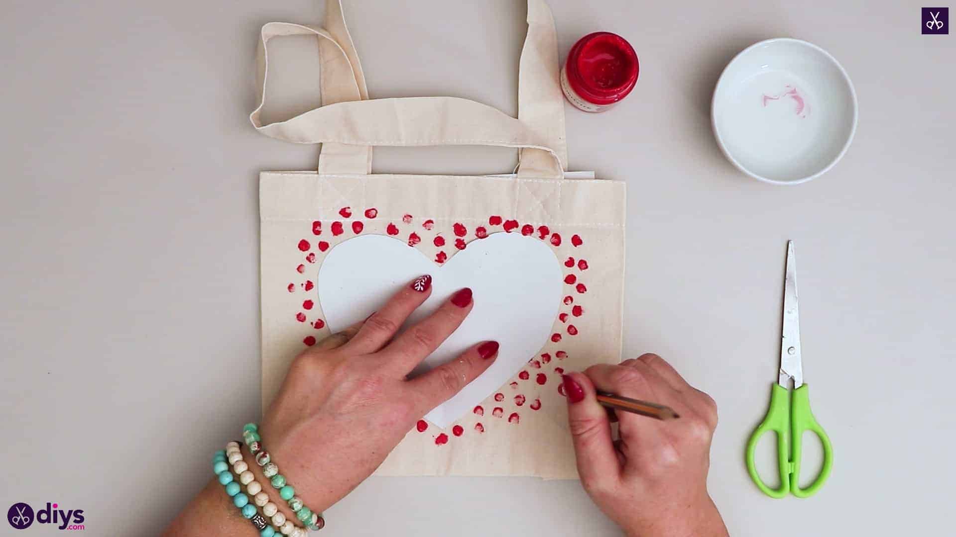 Diy heart tote bag simple design