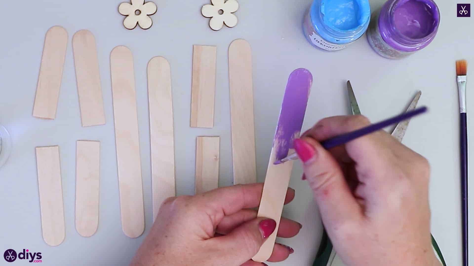 Popsicle stick napkin holder paint