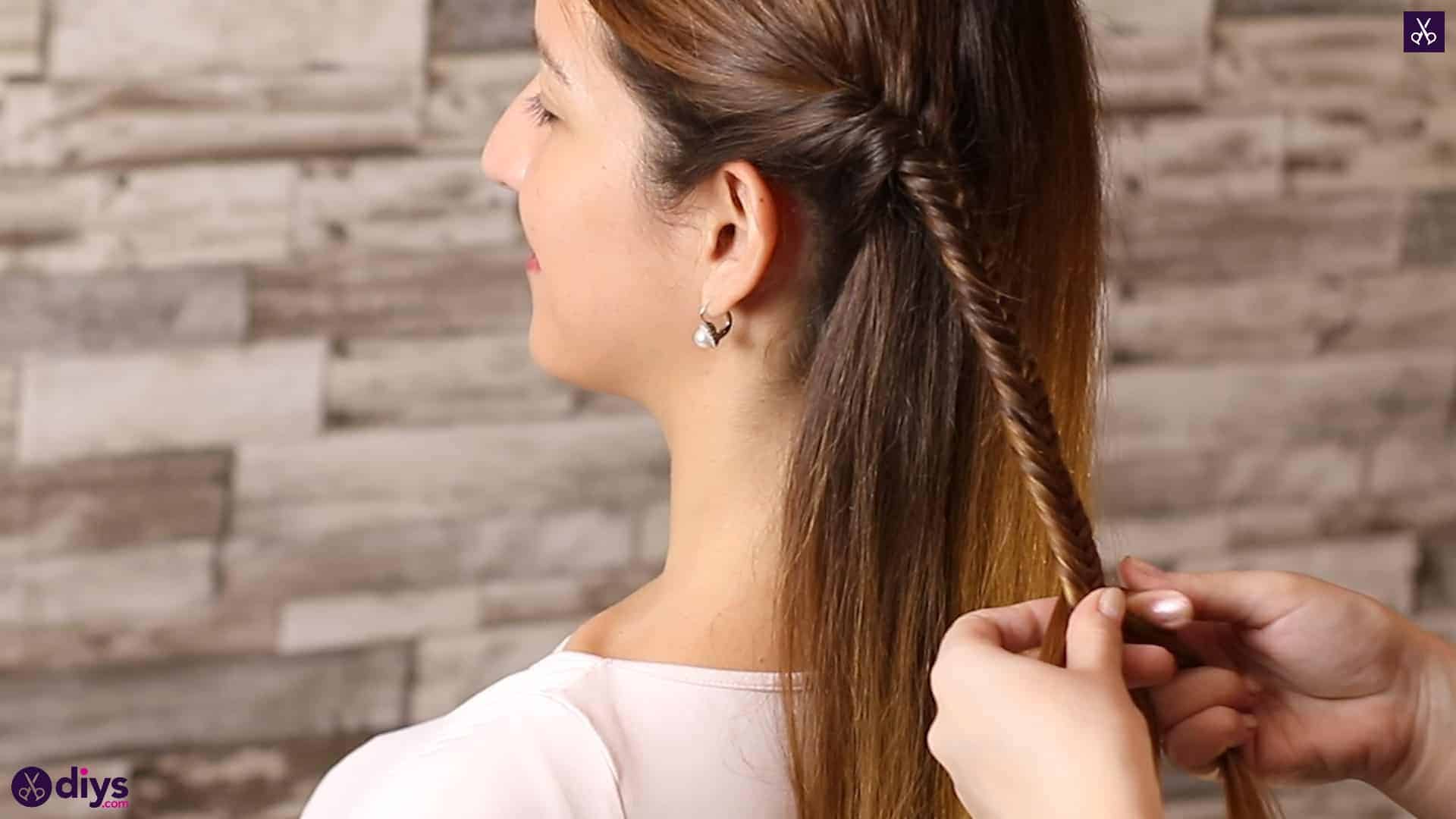 Romantic prom hairstyle tutorial step 1j