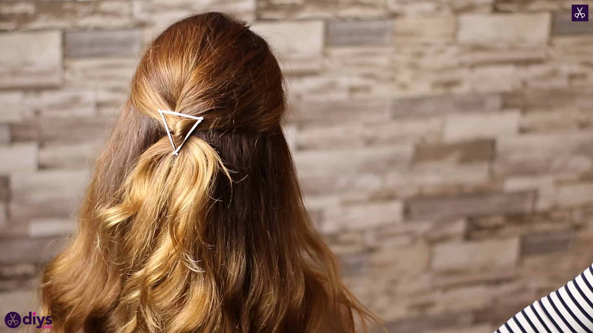 Updo hairstyle for wavy hair 3