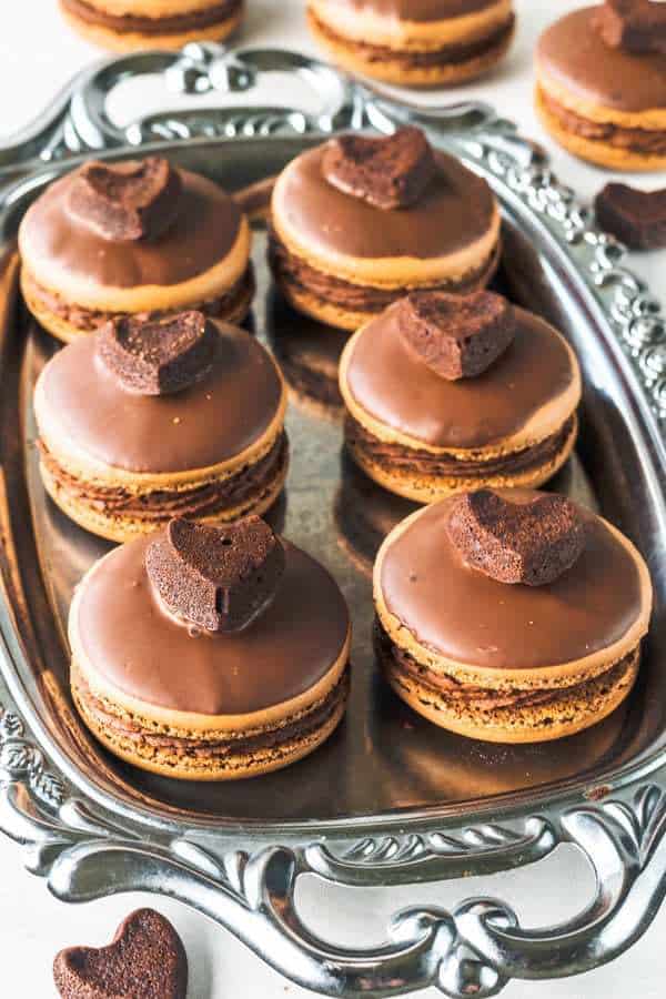 Brownie Macarons