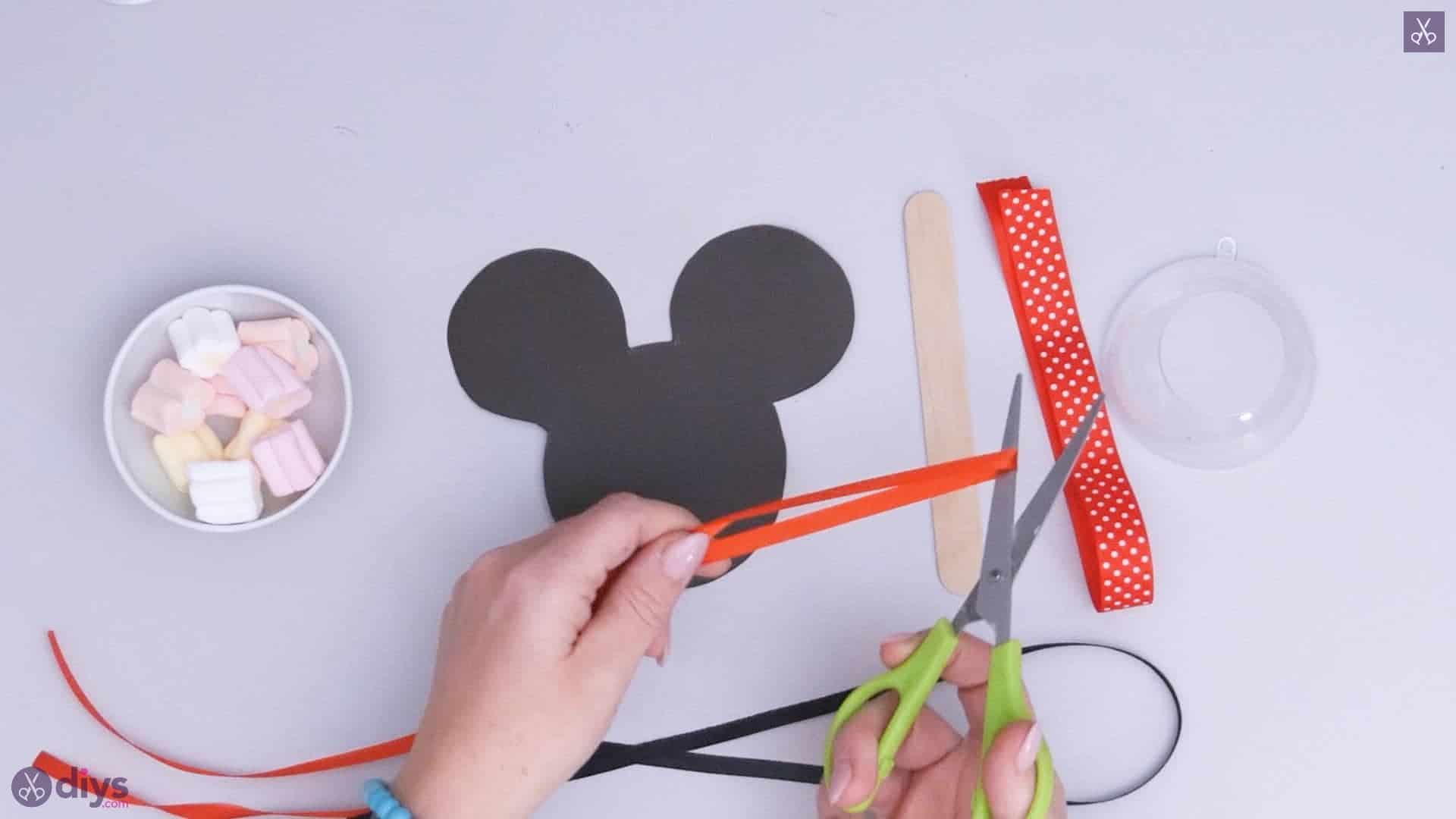 Diy minnie mouse candy holder step 3