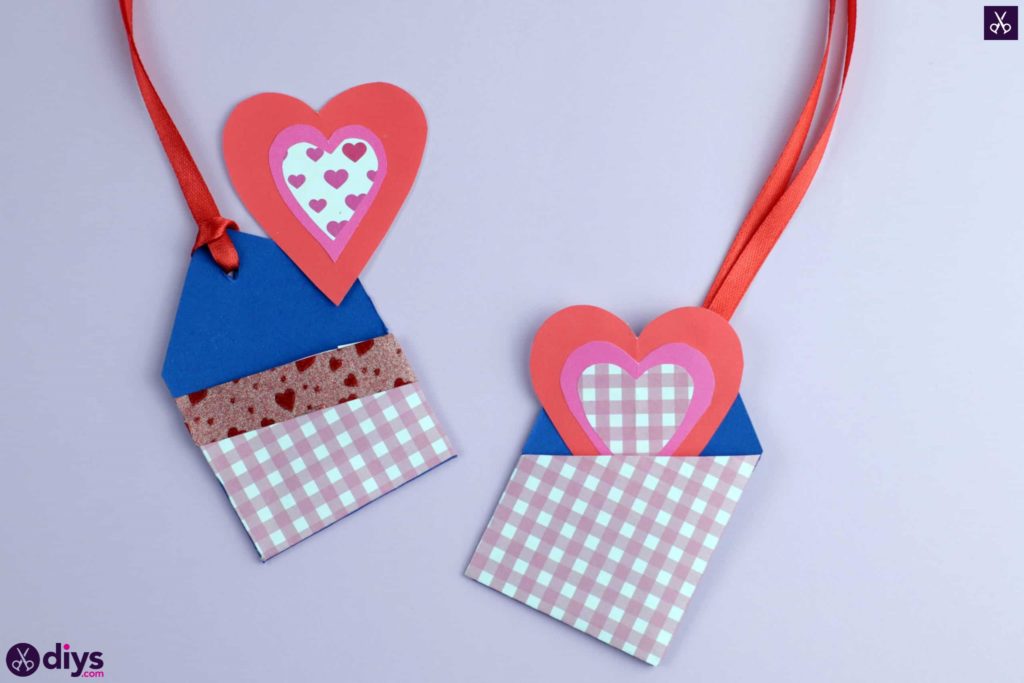 Diy pocketed gift tags project