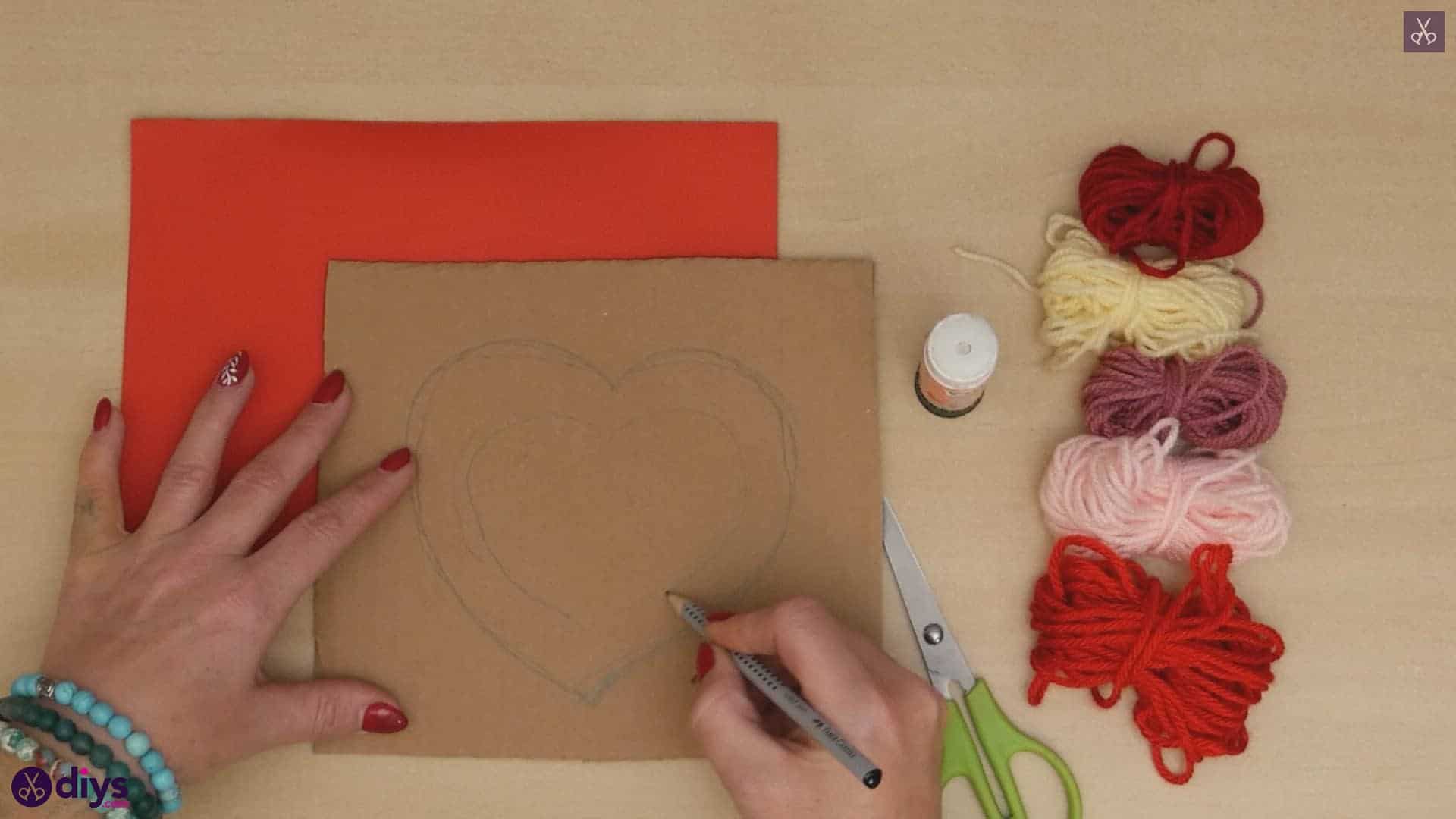 Diy yarn wrapped paper heart drawing