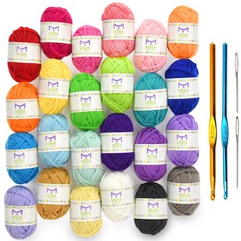 Mira handcrafts 24 acrylic yarn skeins with two yarn needles