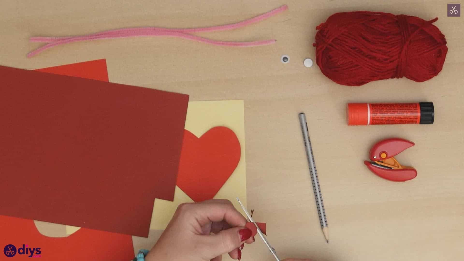 Paper valentine creature step 3a