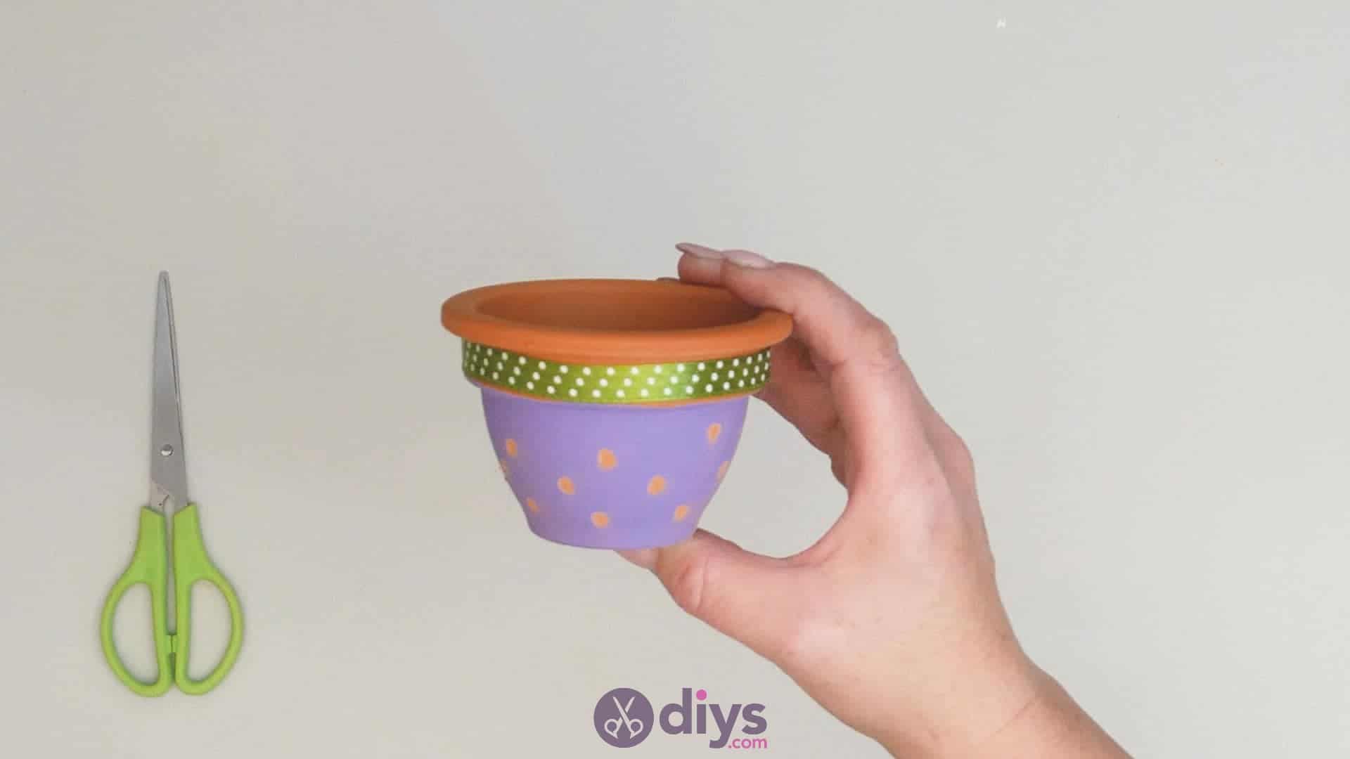 Diy colourful flower pot step 3k