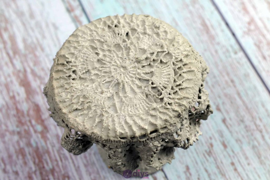 Diy concrete doily stand craft