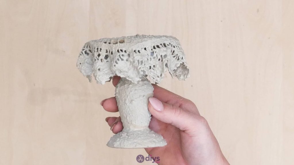 Diy concrete doily stand project
