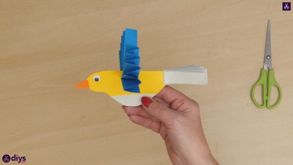 پرنده کاغذی DIY مرحله 12e