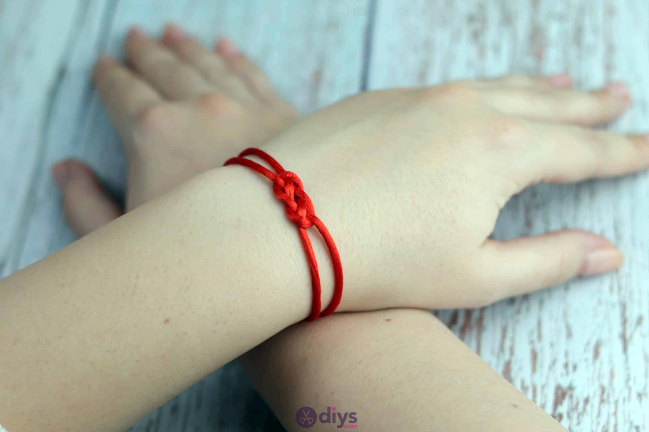 Diy knotted bracelet fashion