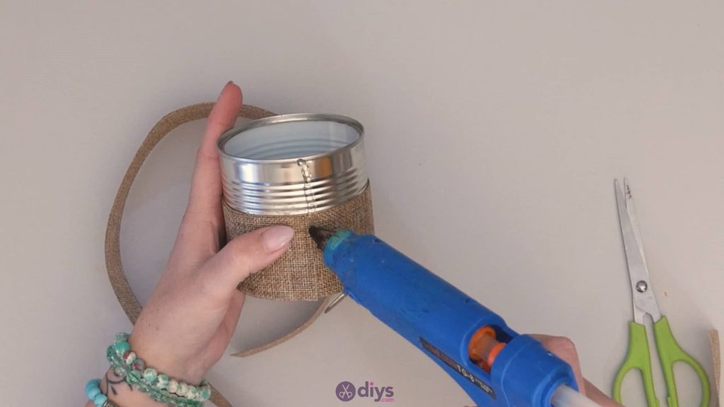 Diy rustic tin can container glue