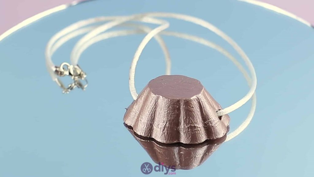 Necklace with concrete pendant