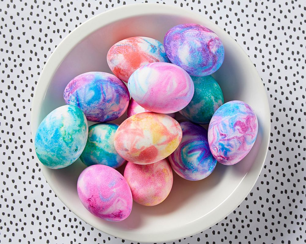 Marbled Colored Eggs with Shaving Cream