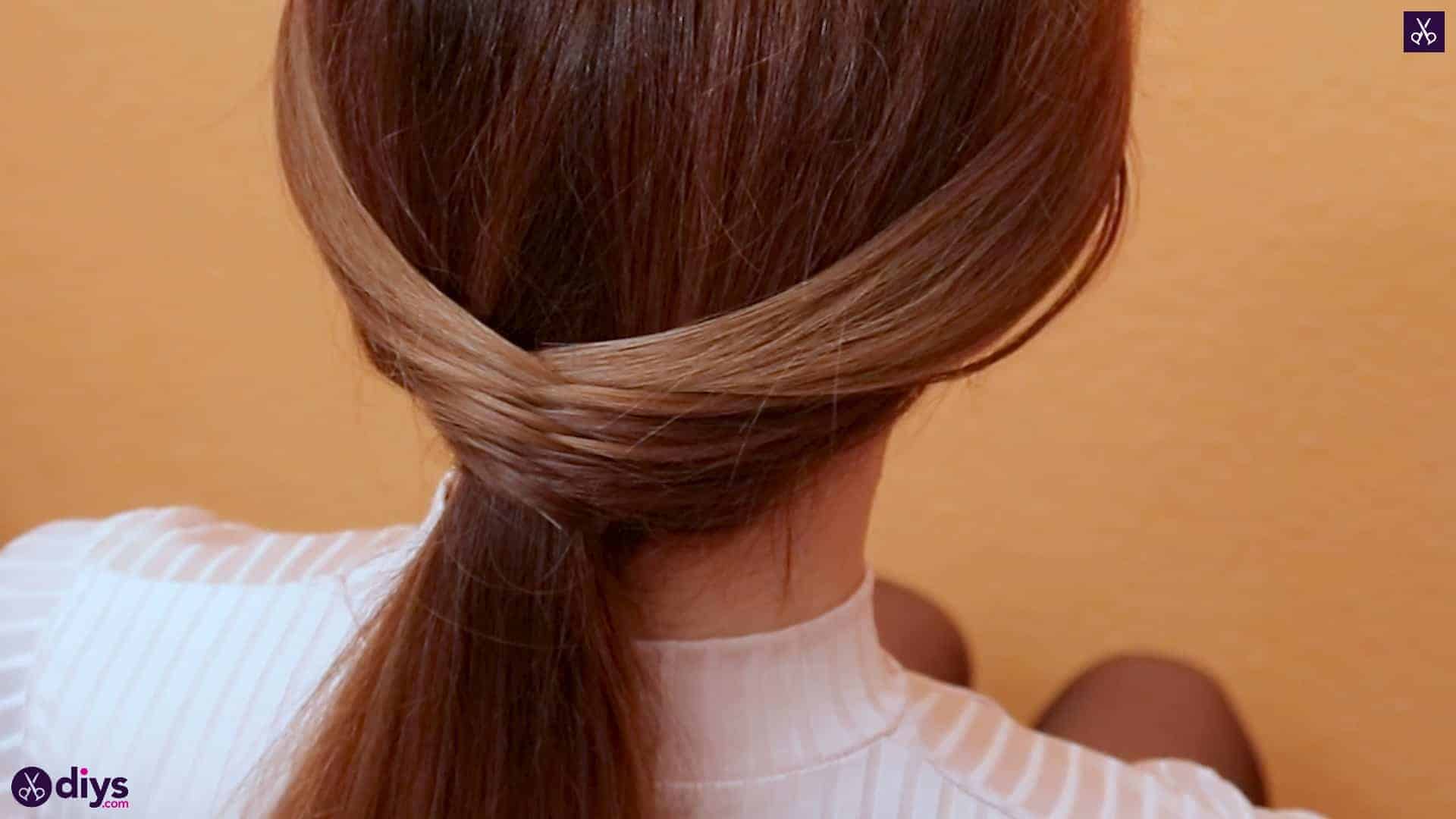 10 Beginner Hairstyle Video Tutorials To Experiment With At Home
