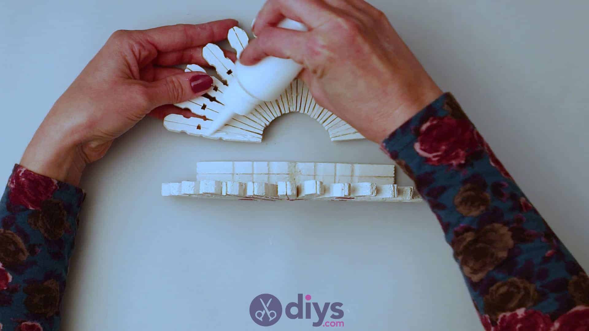 Diy clothespin napkin holder step 11b