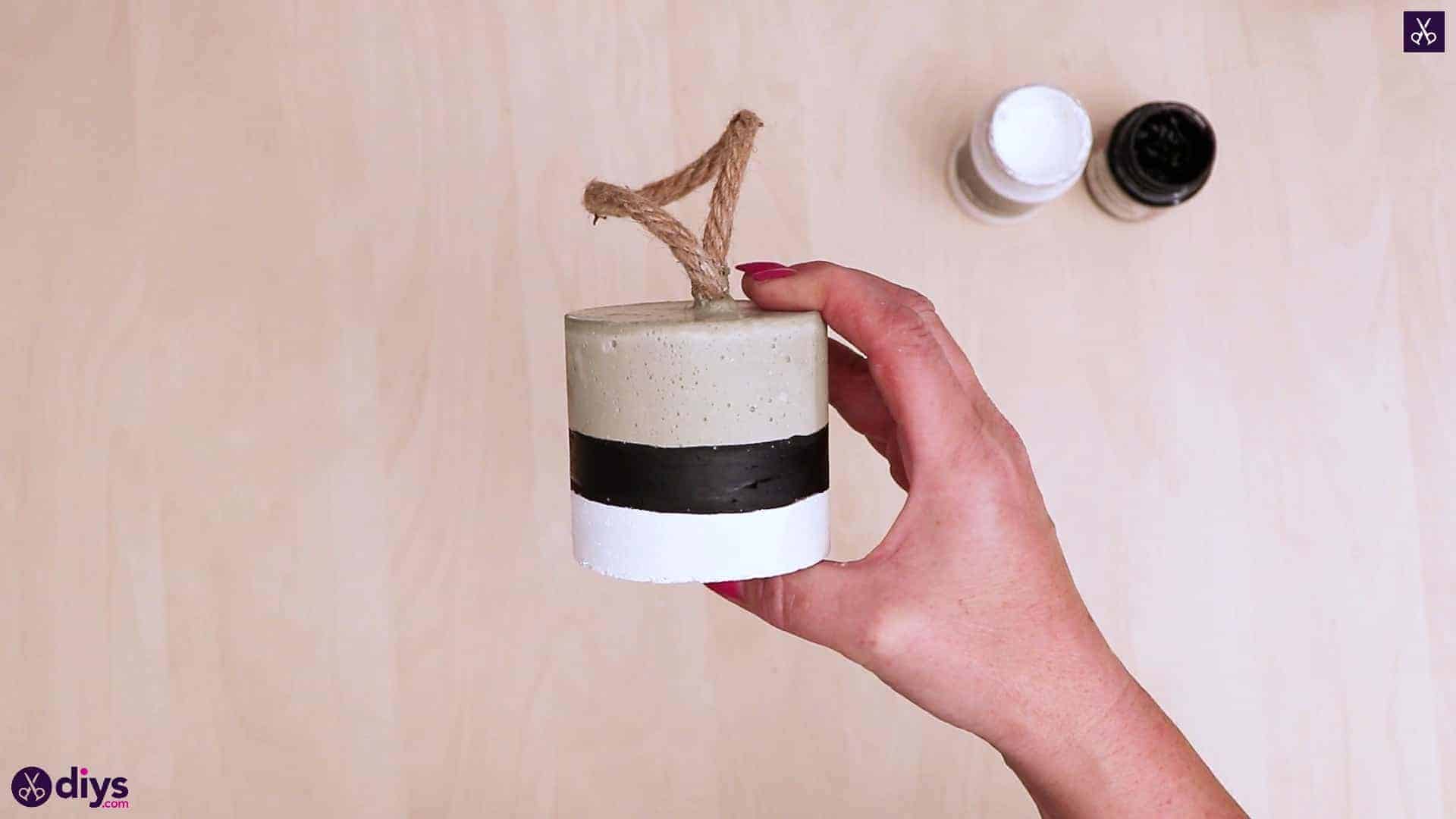 Diy concrete door stopper