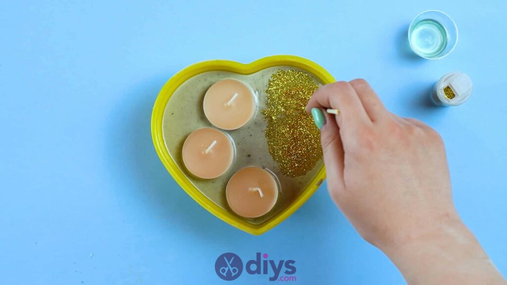 Diy concrete heart candle holder step 6a