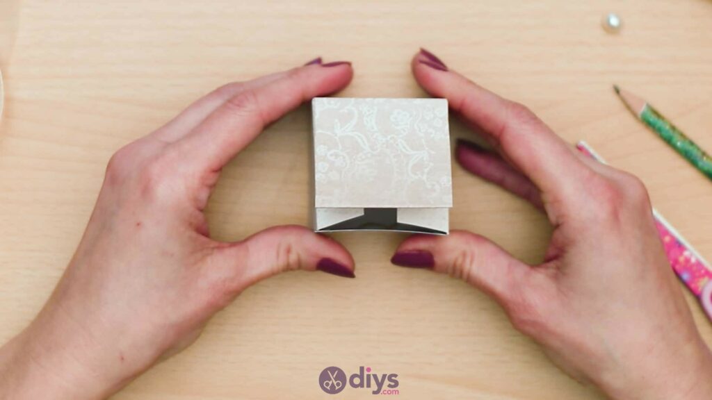 Diy mini wedding gift box step 6e