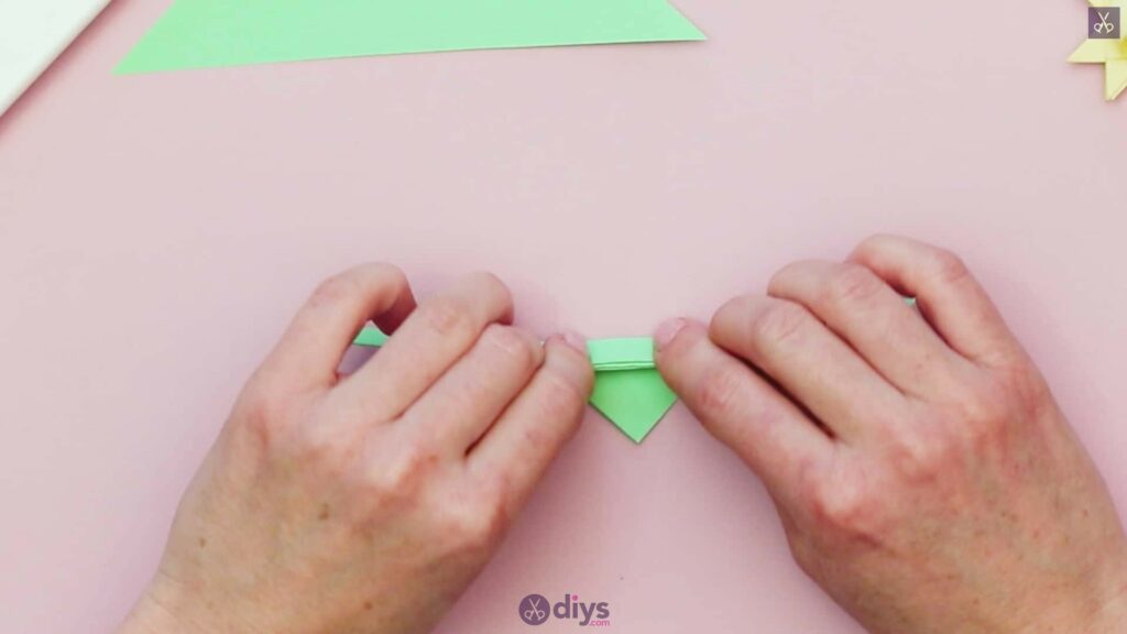 Diy origami flower art step 10a