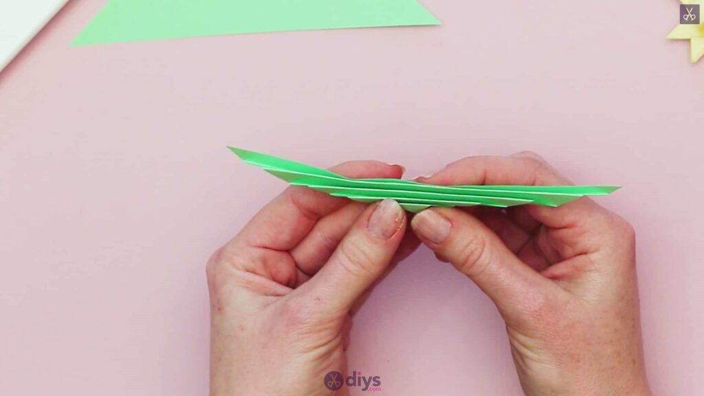 Diy origami flower art step 11a