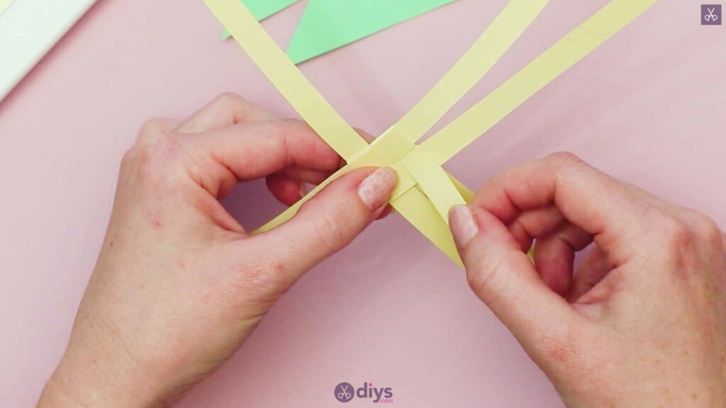 Diy origami flower art step 4a