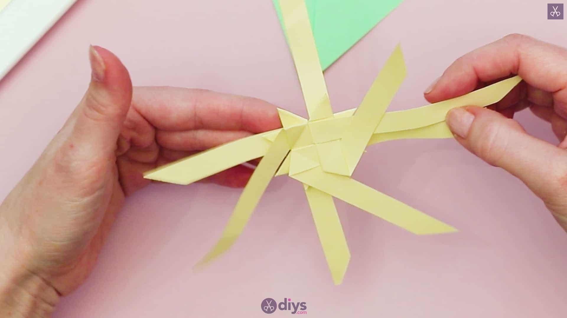Diy origami flower art step 6b