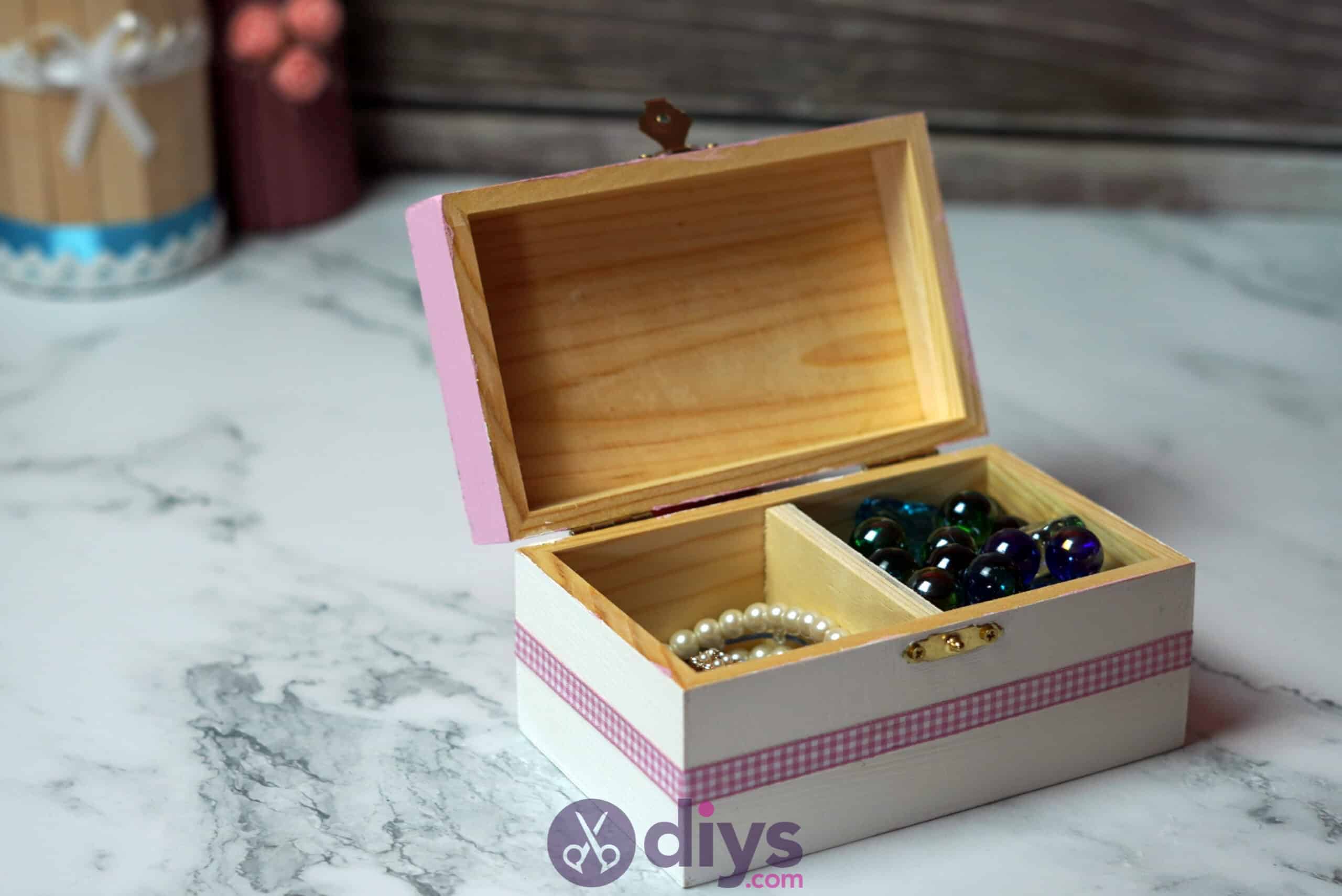 Decoupage wooden jewelry box diy