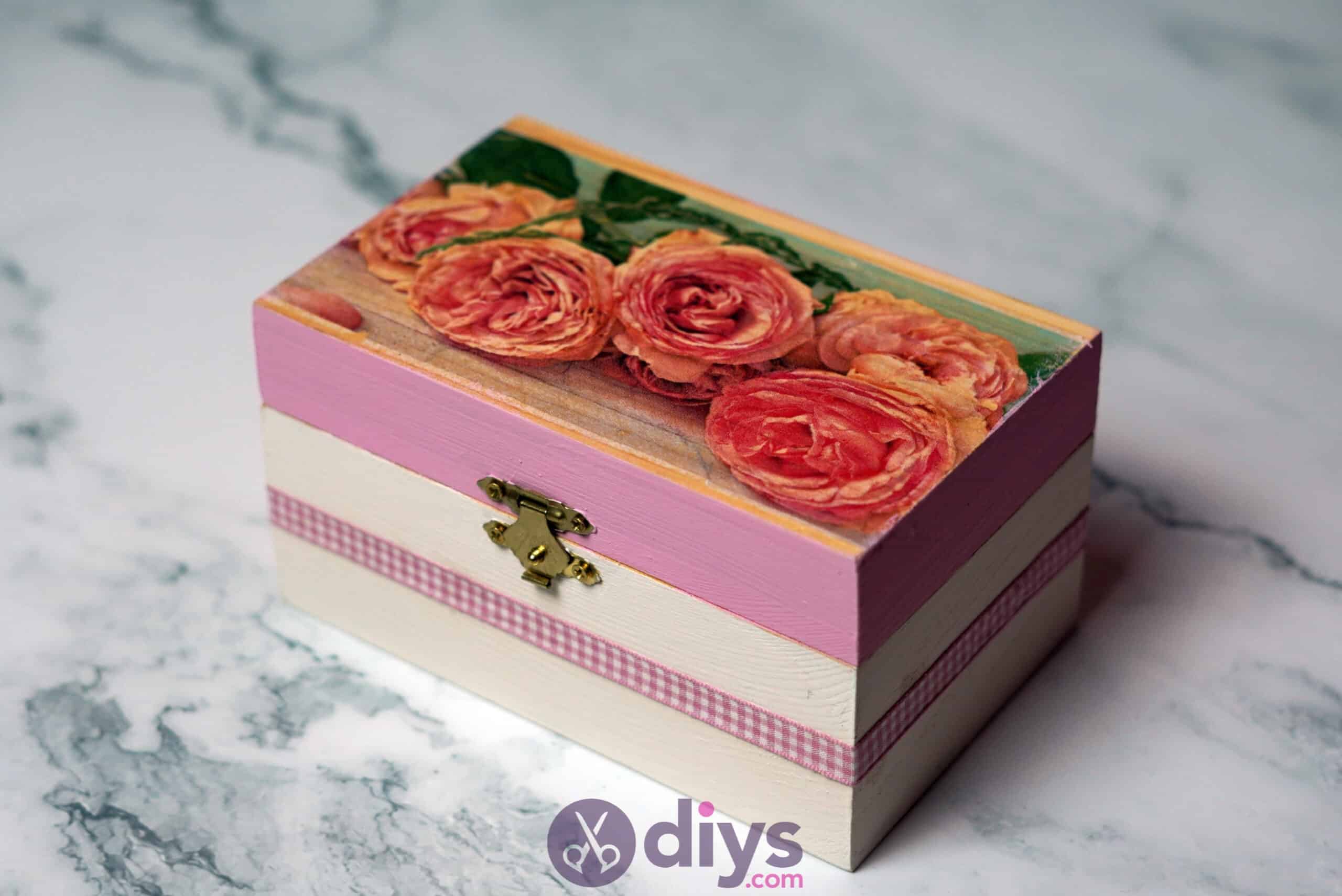 Decoupage wooden jewelry box simple project