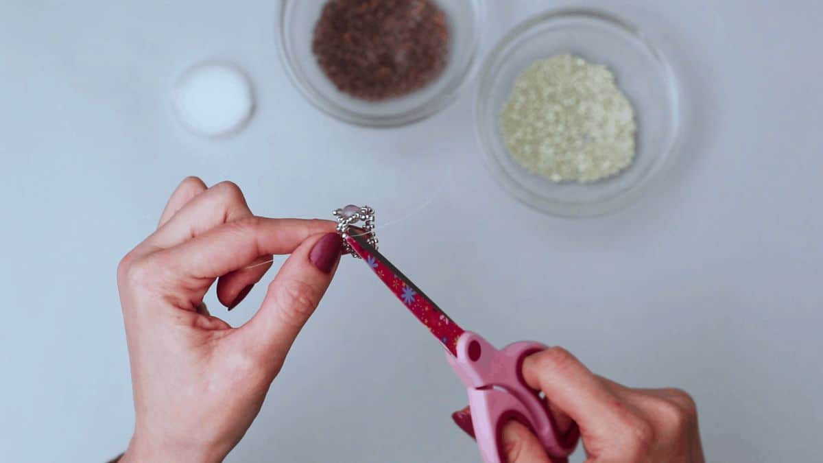 Make your own seed bead ring step 12f