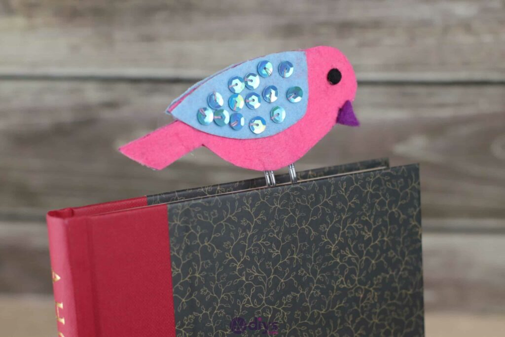 Sequinned felt bird bookmark cute